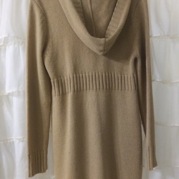 Knee length sweater - Picture 2 of 2